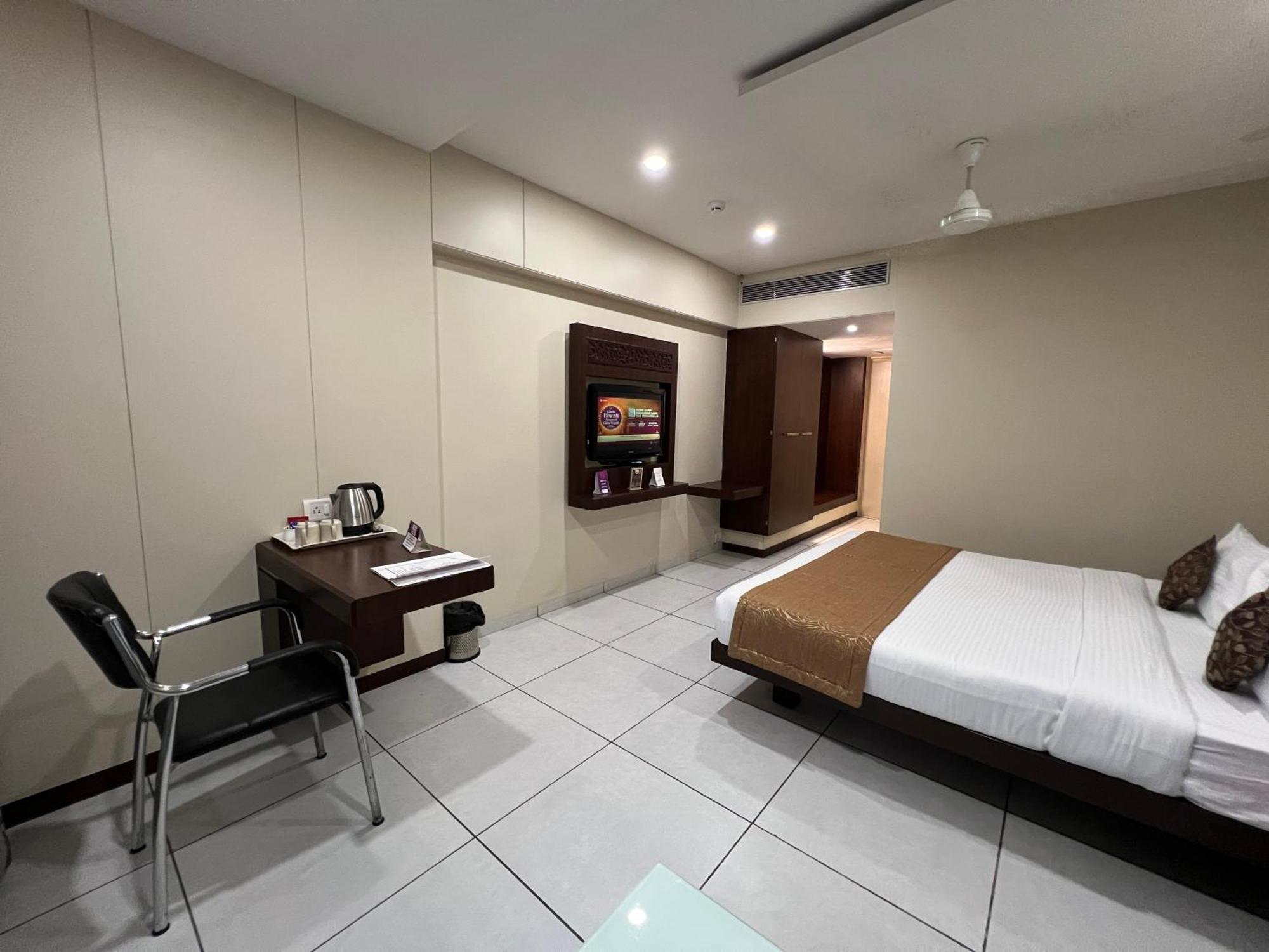 Vit 샬리마 호텔 Ankleshwar 외부 사진