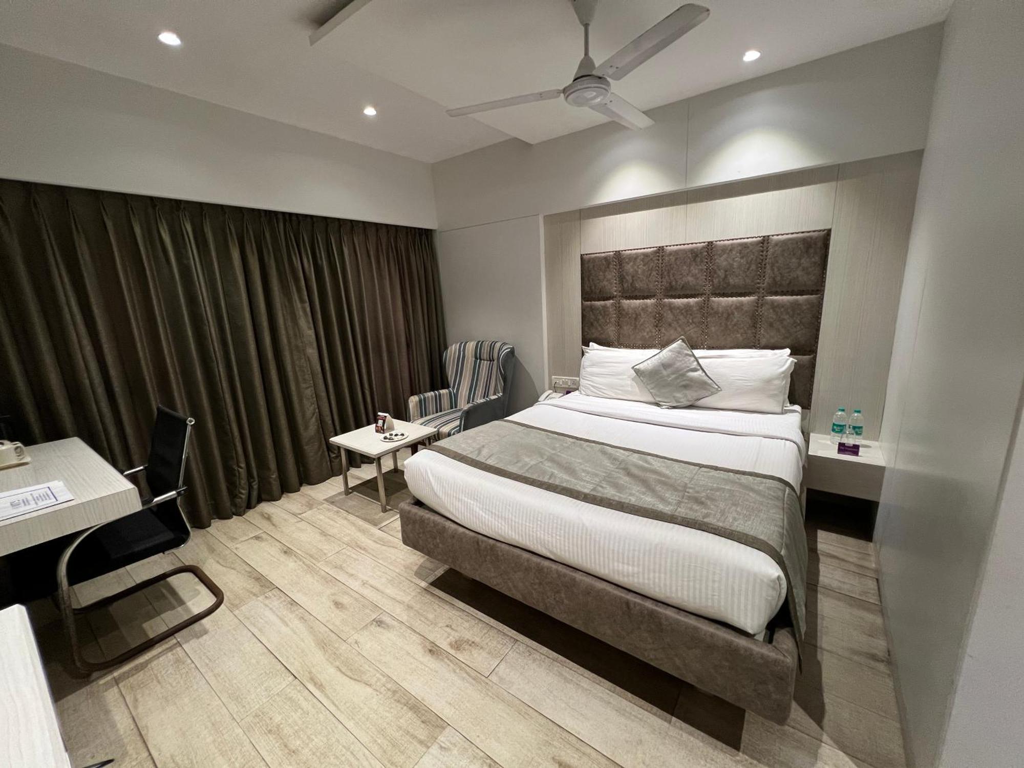 Vit 샬리마 호텔 Ankleshwar 외부 사진